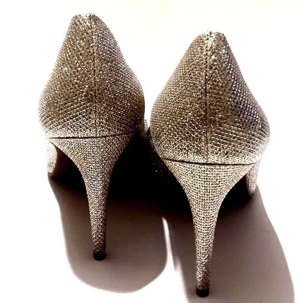 BCBGeneration Gold Glitter Pointed Toe High Heel Shoes Size 11M
